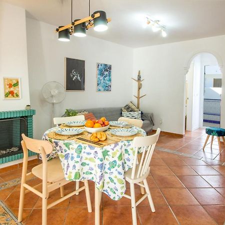 A Cozy And Elegant Townhouse Across The Beach Torre de Benagalbon Exterior photo
